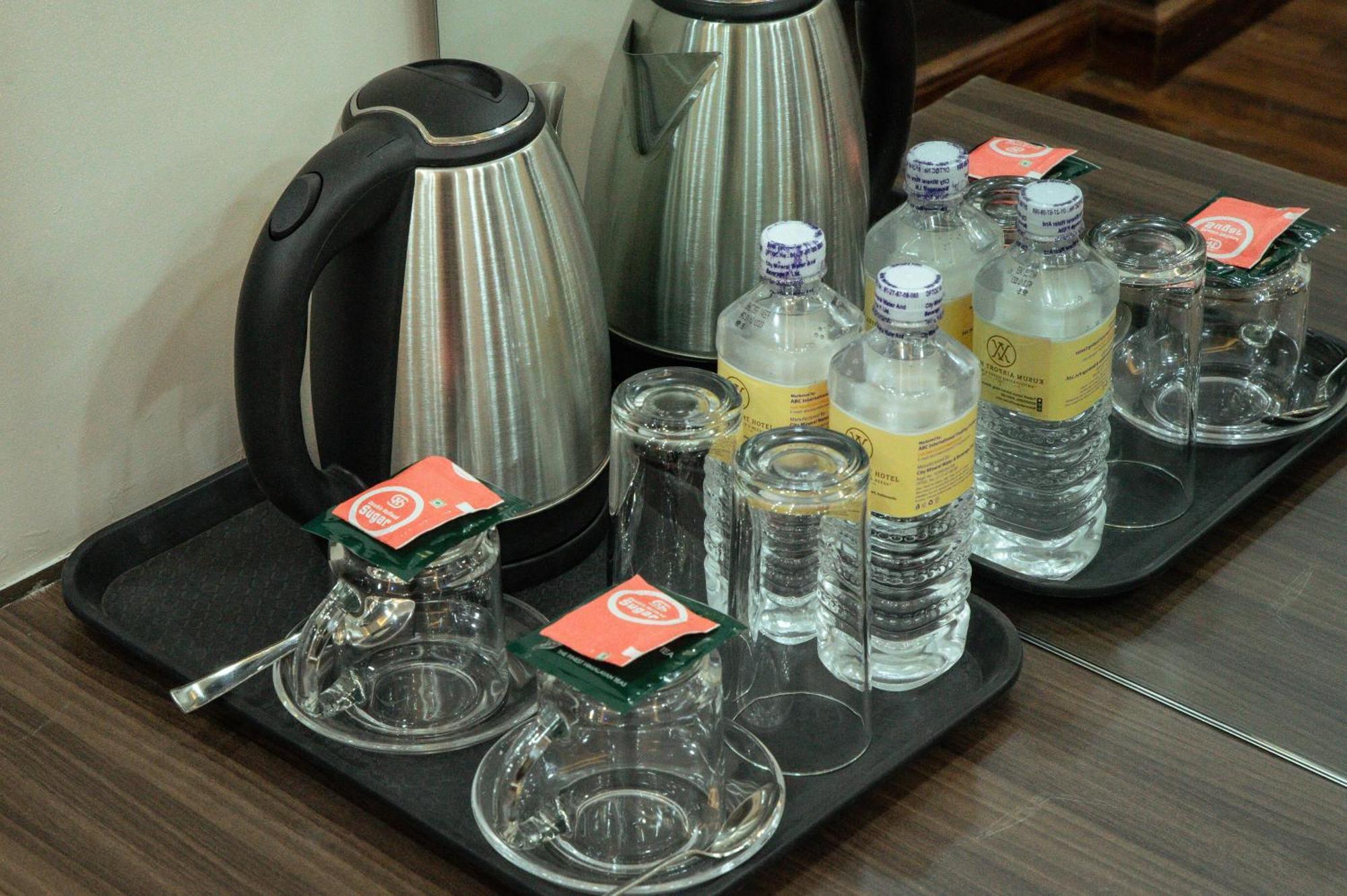 Kusum Airport Hotel 카트만두 외부 사진